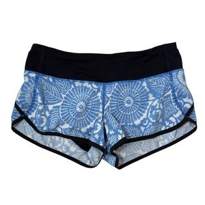 Lululemon Blue & Black Floral Speed Up 2.5” Athletic Short